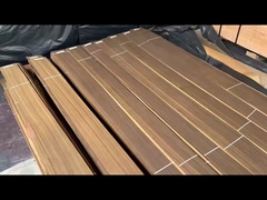 قشرة خشب البلوط المدخن مقطعة أرباع